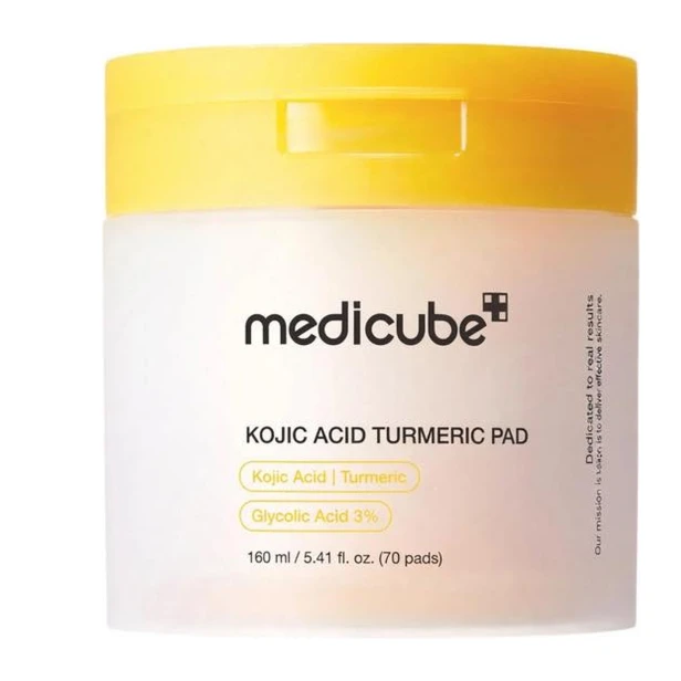 Medicube Kojic Acid Turmeric Pad – Rozjaśniające płatki tonizujące z kwasem kojowym i kurkumą 70 sztuk SaiL Cosmetics