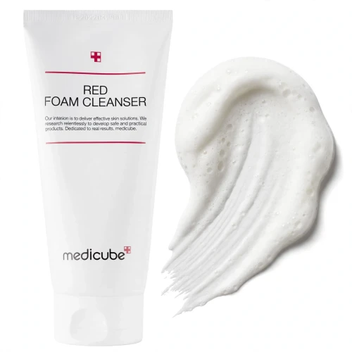 Gęsta kremowa piana przeciwtrądzikowa Medicube Red Foam Cleanser