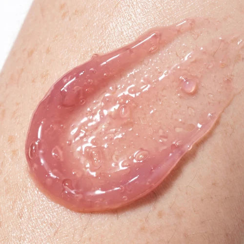 Aksamitna konsystencja kremu z potrójnym kolagenem Medicube Triple Collagen Cream