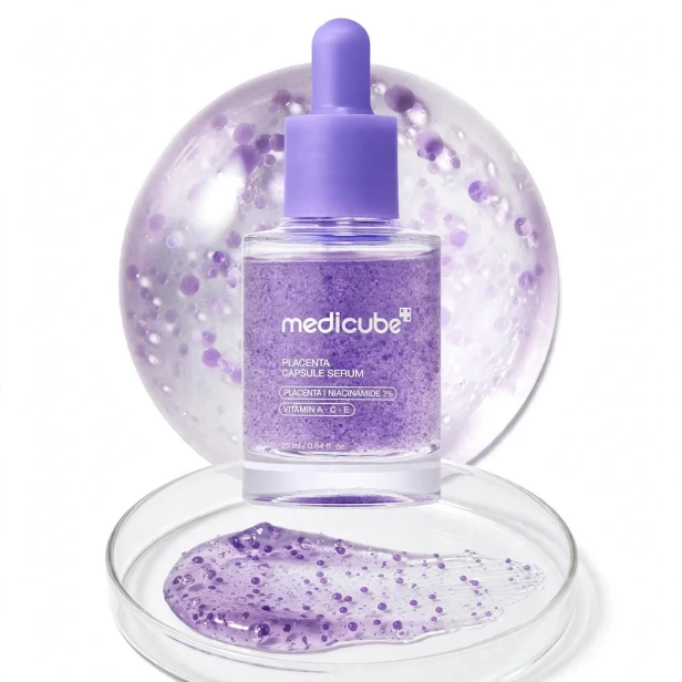 Kapsułkowa konsystencja z witaminami przeciwstarzeniowego serum Medicube Placenta