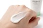 Lekka formuła kremu na niedoskonałości z WĄKROTKĄ AZJATYCKĄ SKIN1004 Tea-Trica Cream