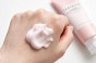 Gęsta piana oczyszczająca pory z papainą i różową solą himalajską SKIN1004 Poremizing Foam