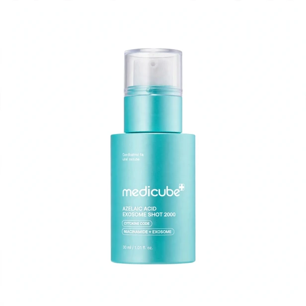 Medicube Azelaic Acid Exosome Shot 2000 – Serum stymulujące z mikroigłami i kwasem azelainowym 30ml SaiL Cosmetics